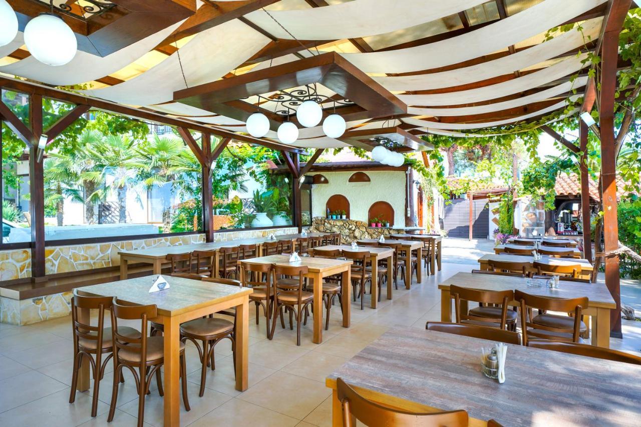 Esperia Hotel Pefkari Exterior photo