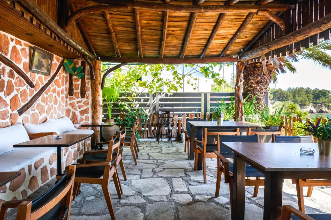 Esperia Hotel Pefkari Exterior photo